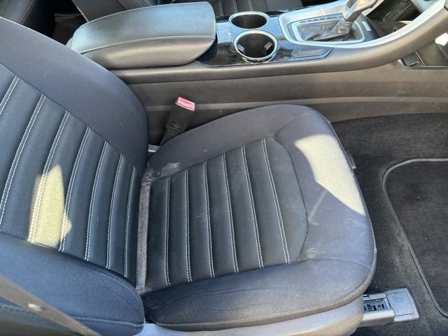 Used 2013 Ford Fusion SE image 22