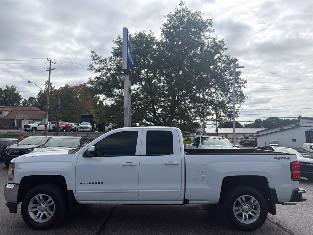 Used 2019 Chevrolet Silverado 1500 LT w/ All Star Edition AWD/4WD image 5