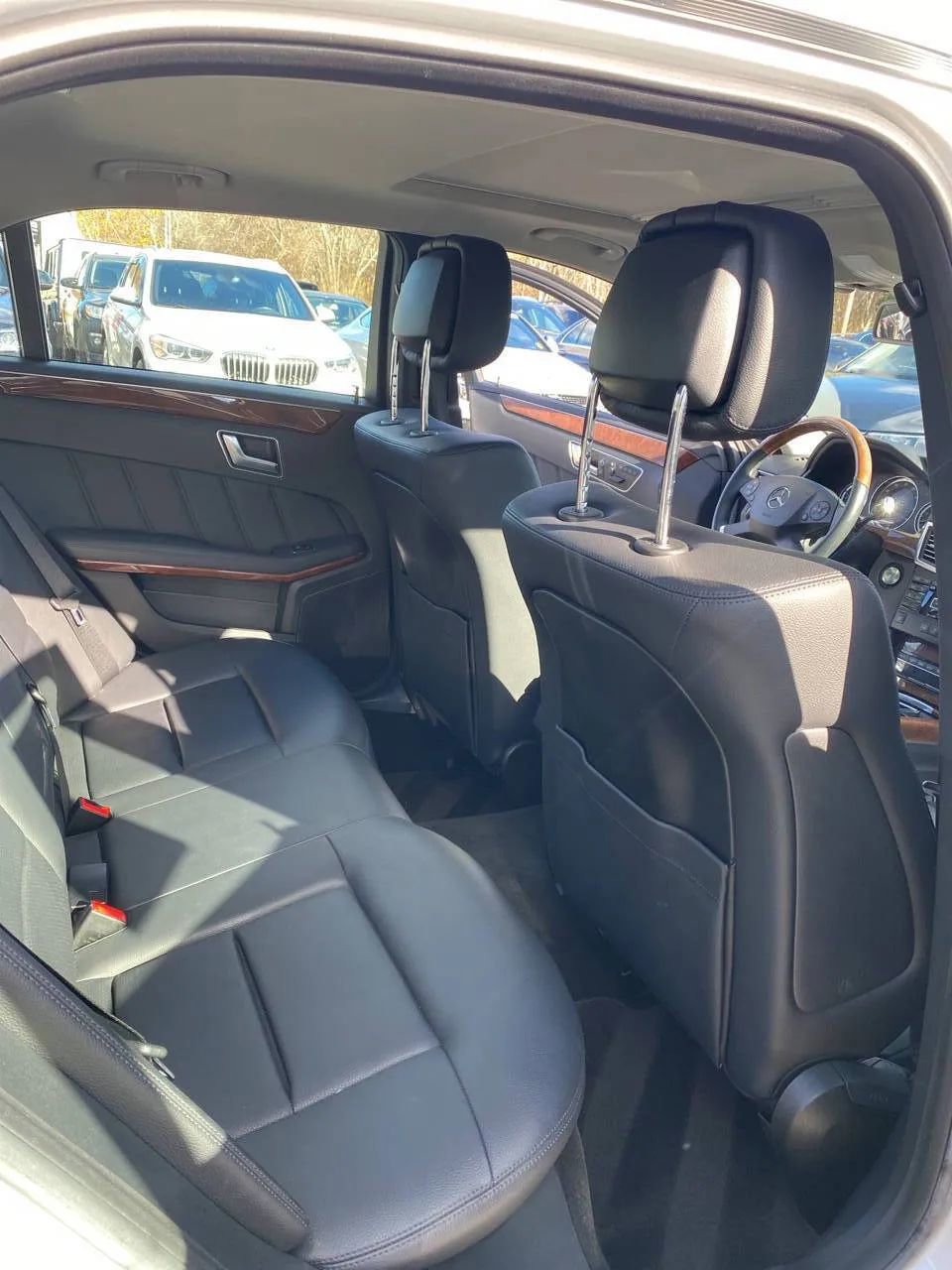 Used 2013 Mercedes-Benz E 350 4MATIC Sedan image 22