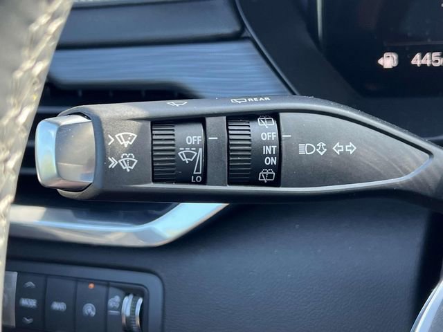 New 2025 GMC Acadia Elevation w/ Elevation Premium Package image 30