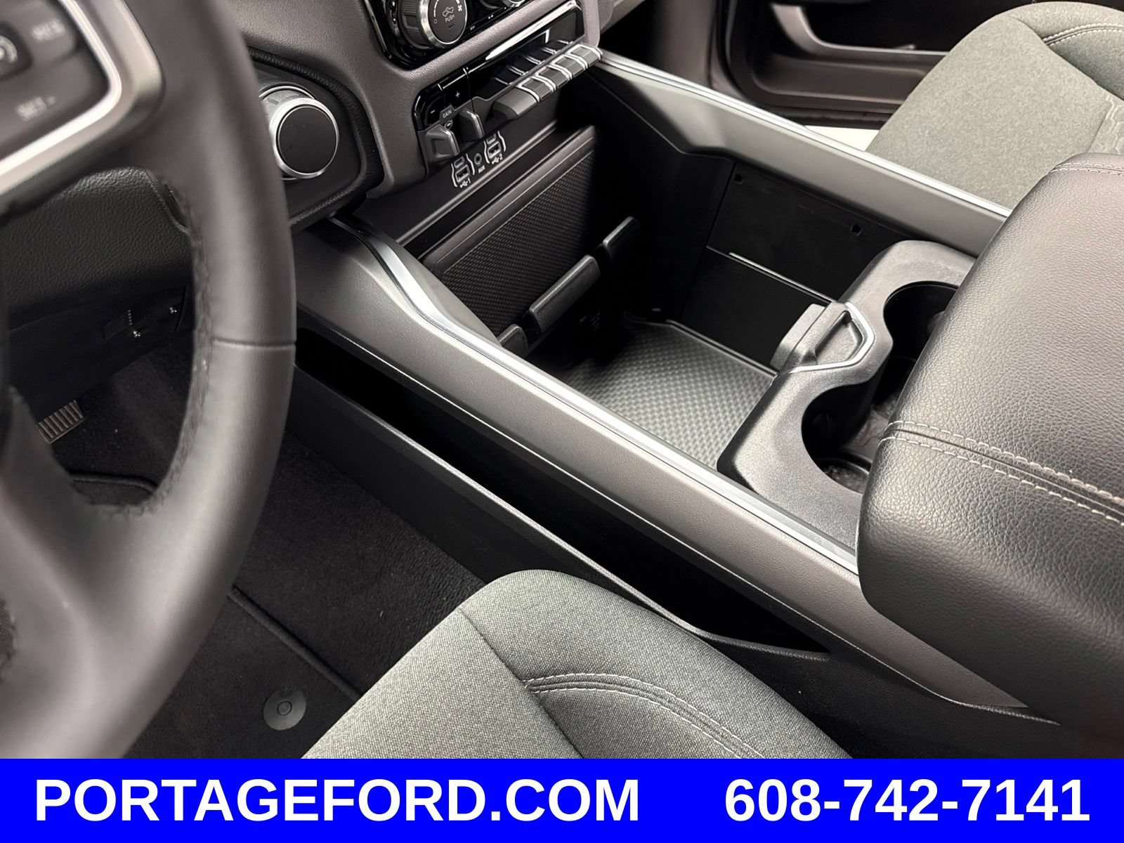 Used 2025 RAM 1500 Big Horn AWD/4WD image 22