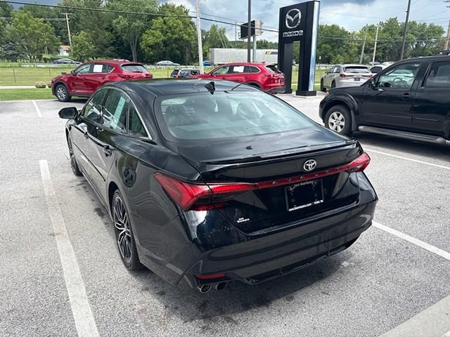 Used 2020 Toyota Avalon XSE w/ All Weather Liner Package FWD image 7