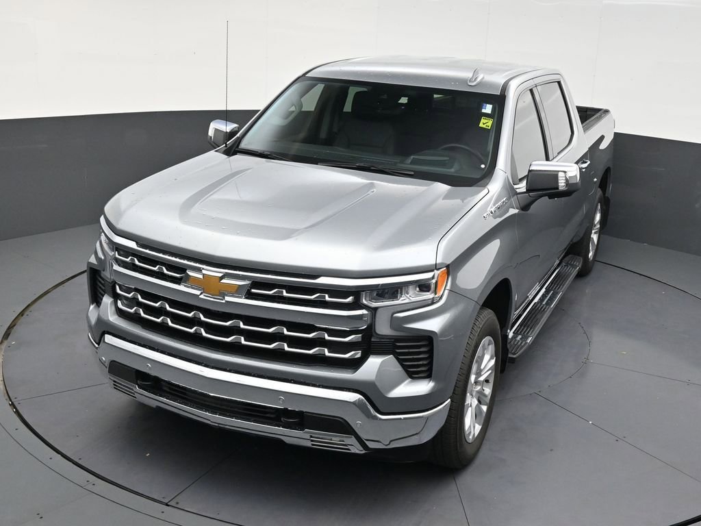 Used 2025 Chevrolet Silverado 1500 LTZ w/ Technology Package image 20