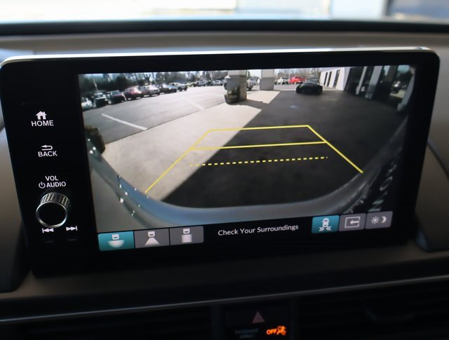 Used 2025 Honda Pilot EX-L image 33