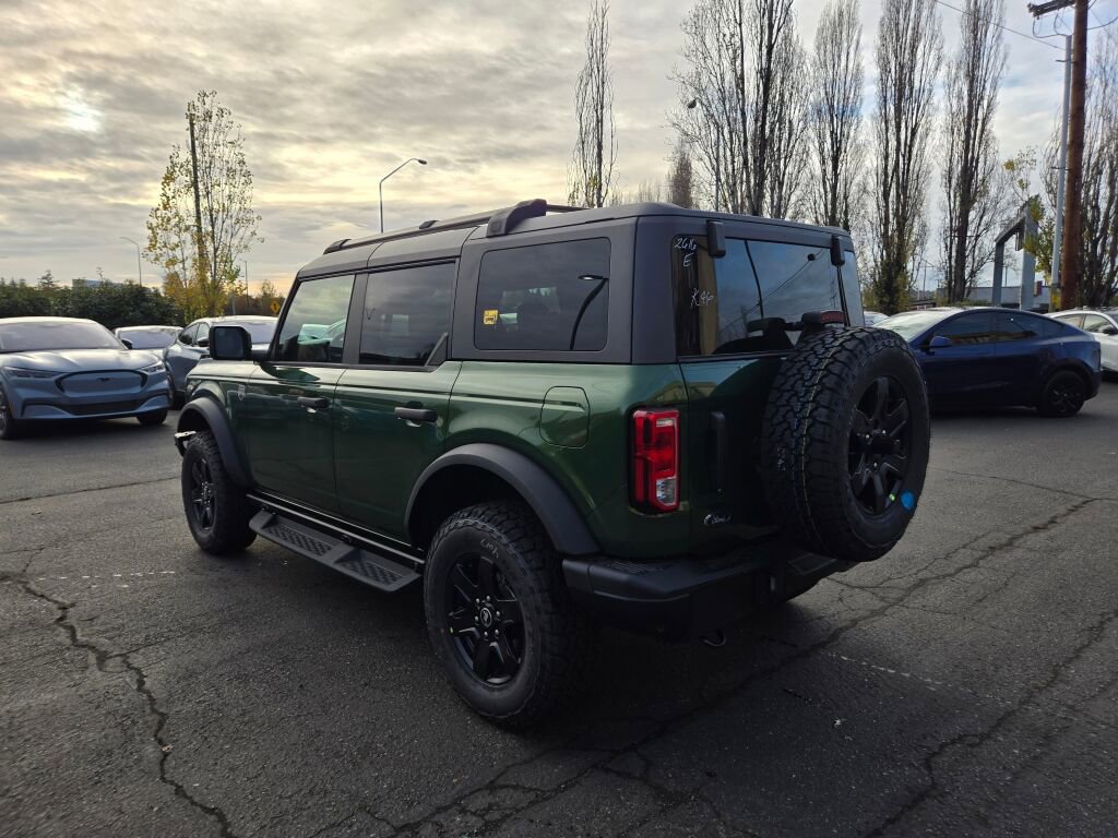 New 2025 Ford Bronco Big Bend w/ Black Diamond Package image 7