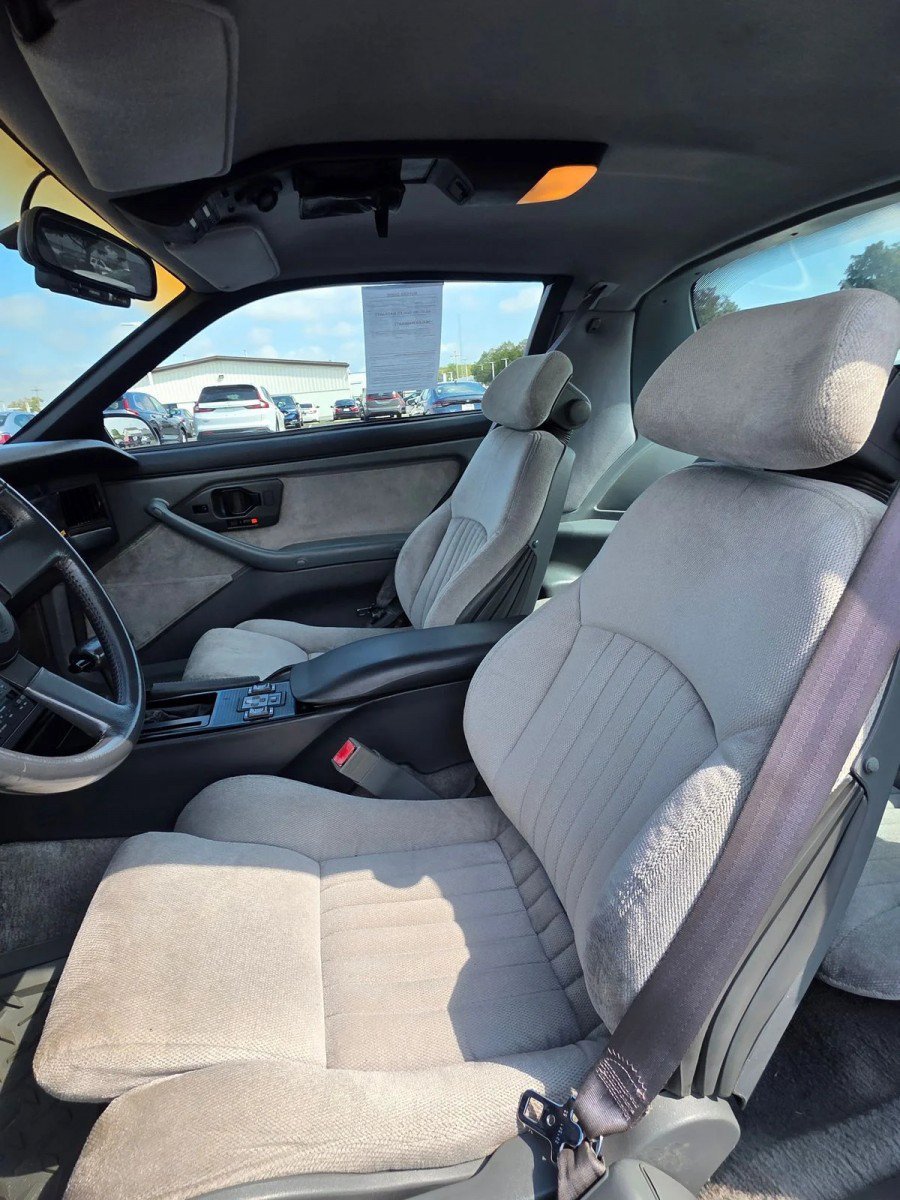 Used 1987 Pontiac Firebird Trans Am RWD image 40