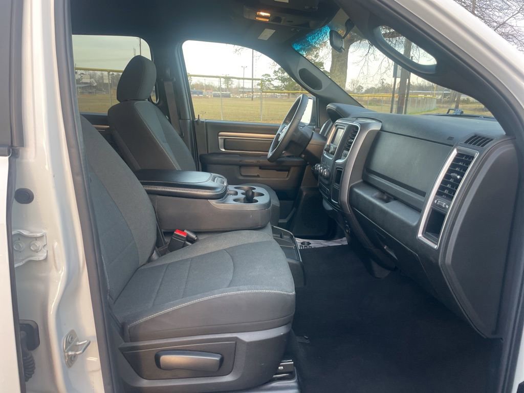 Used 2024 RAM 1500 Classic Warlock image 16