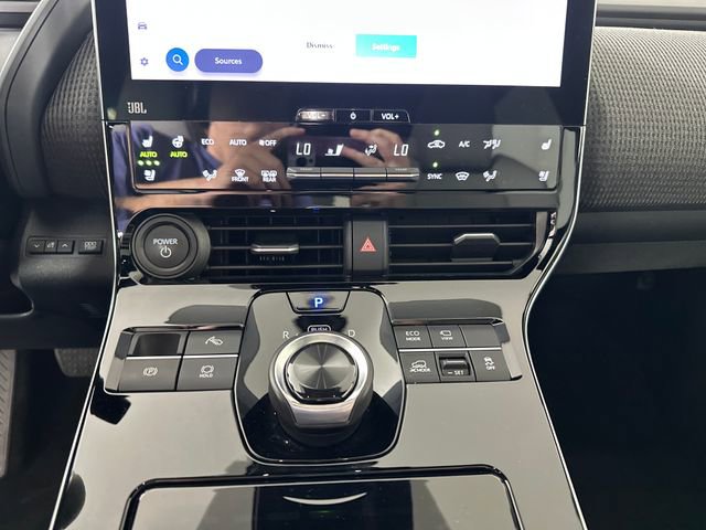 Used 2023 Toyota bZ4X Limited w/ Weather Package AWD/4WD image 23