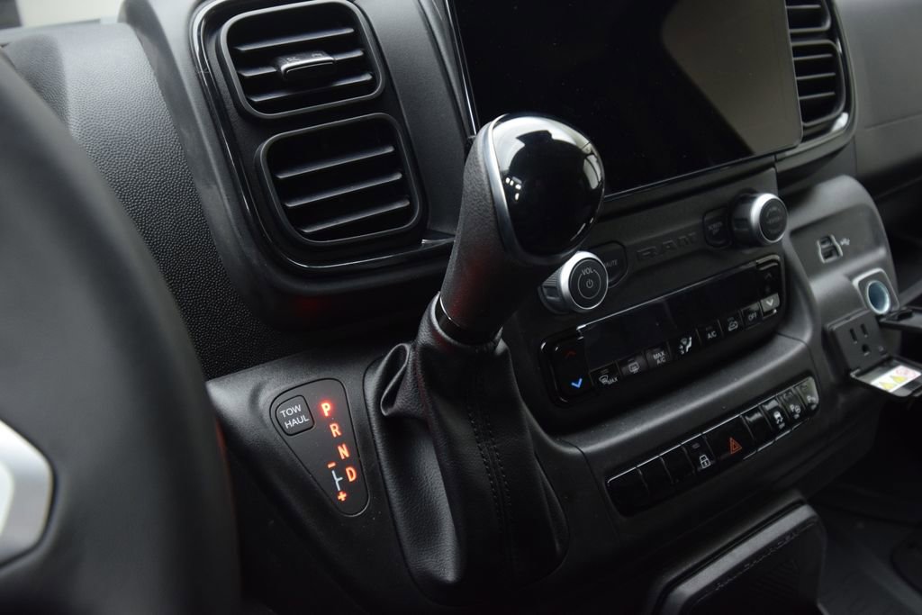 New 2026 RAM ProMaster 2500 w/ Crew Van Package image 24