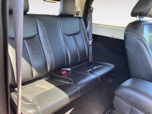 Used 2017 Jeep Wrangler Sahara w/ Dual Top Group AWD/4WD image 14