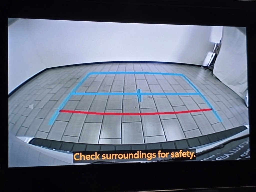 Certified 2023 Toyota Highlander XLE image 7