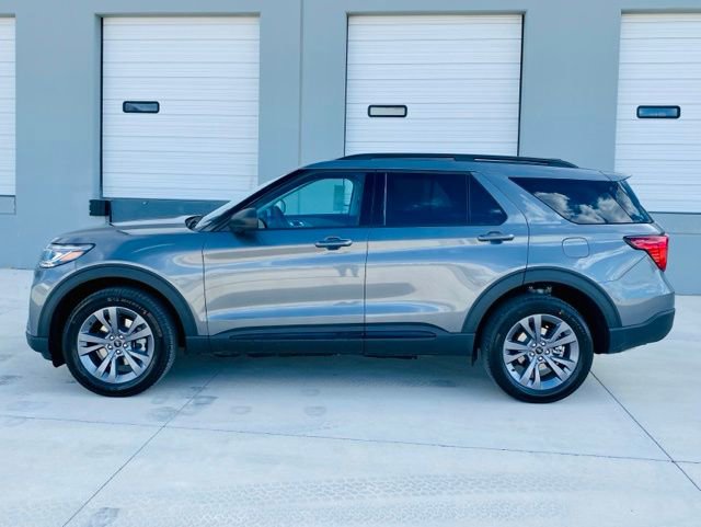 New 2026 Ford Explorer Active image 8