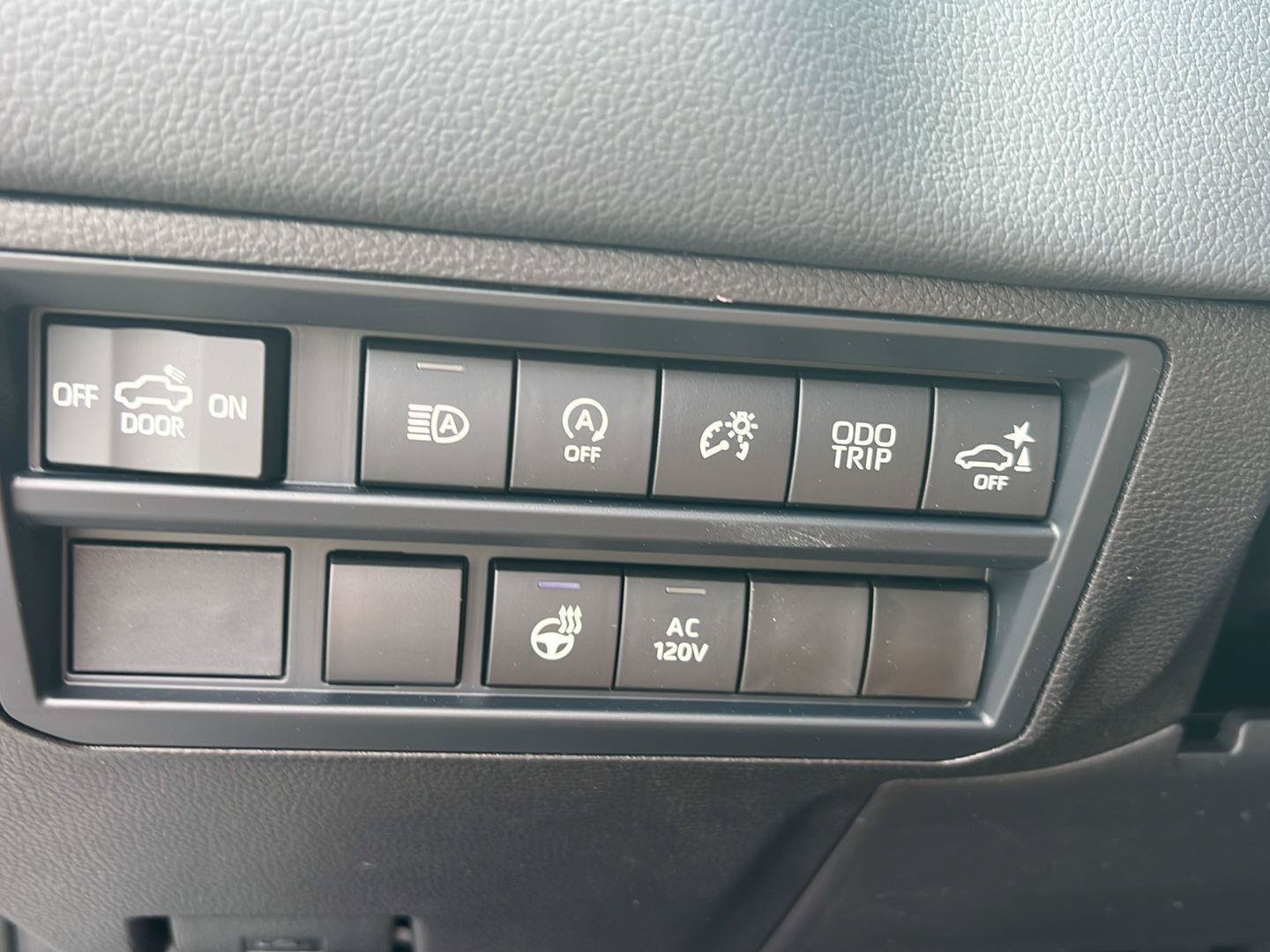 New 2026 Toyota Tundra Limited AWD/4WD image 19