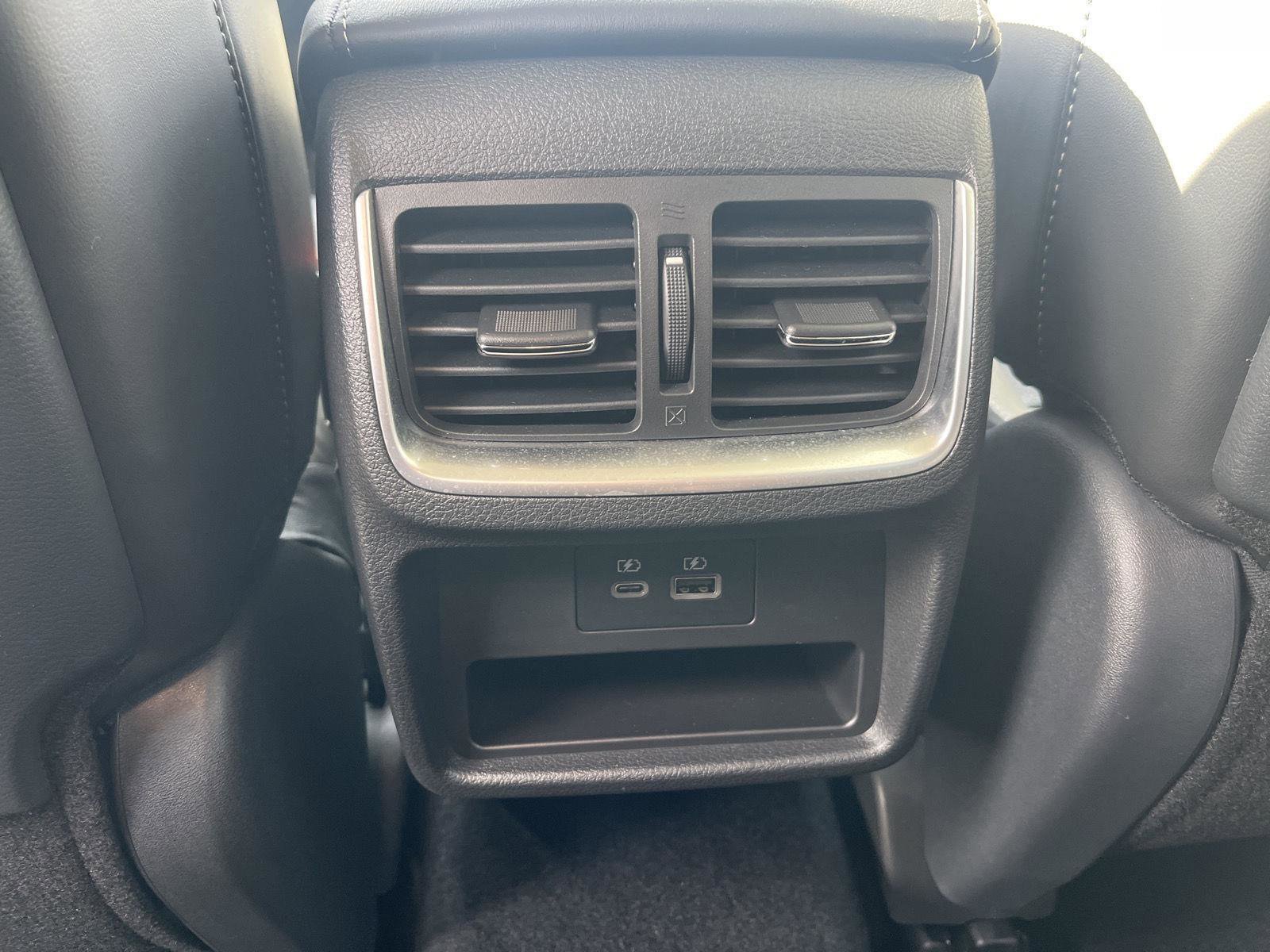 Used 2025 INFINITI QX50 Luxe image 15