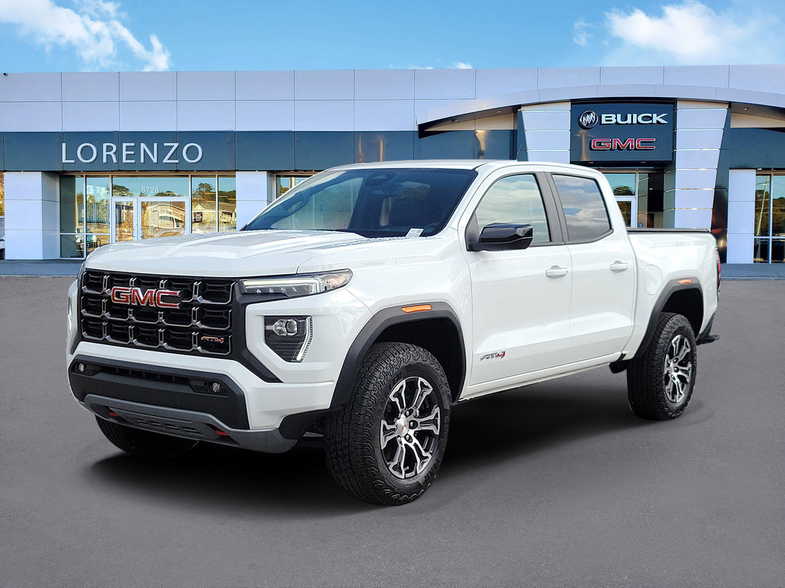 Used 2025 GMC Canyon AT4 image 1