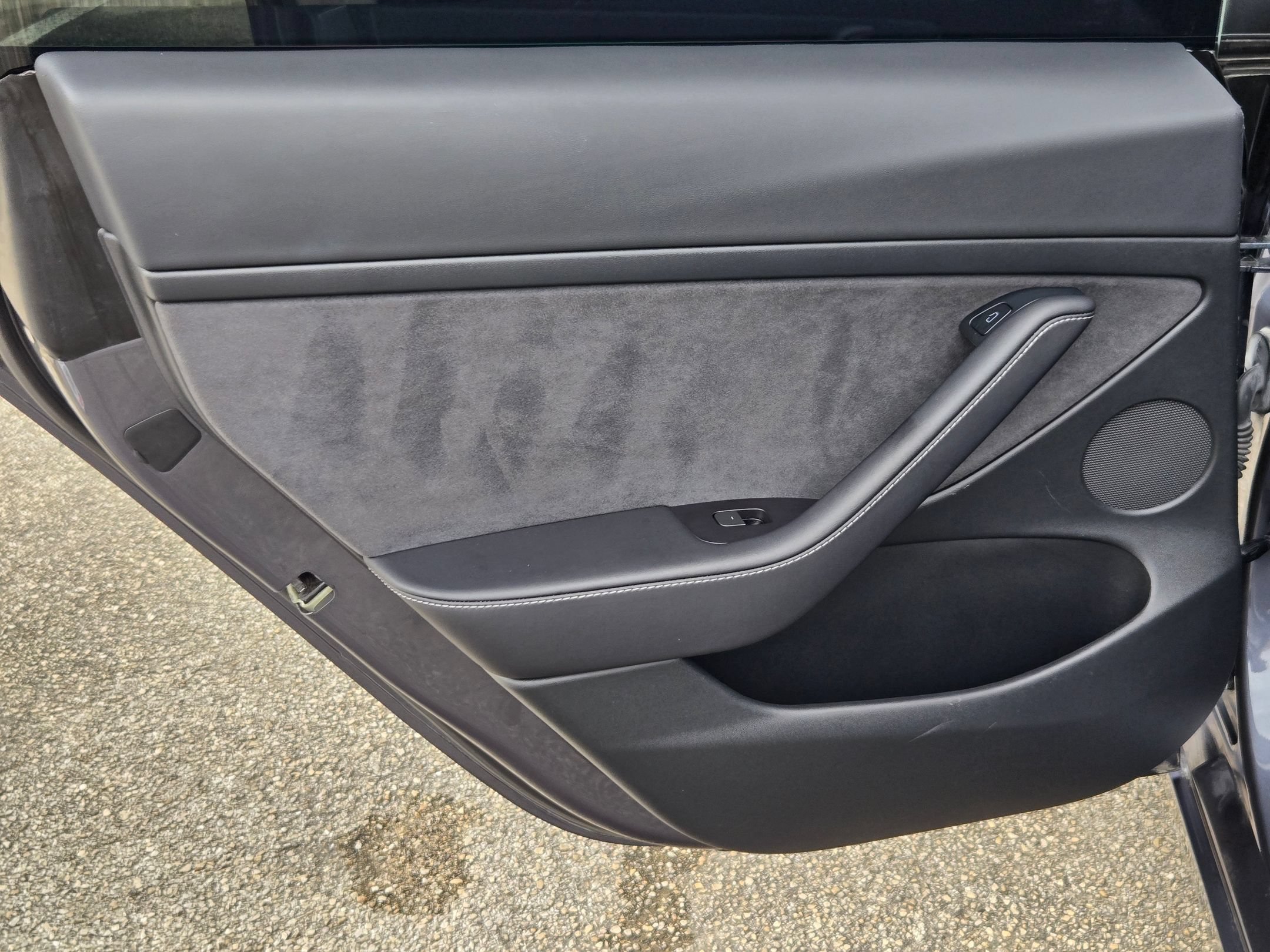 Used 2023 Tesla Model 3 Standard Range RWD image 16