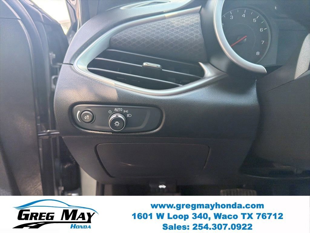 Used 2025 Chevrolet Malibu LT FWD image 19