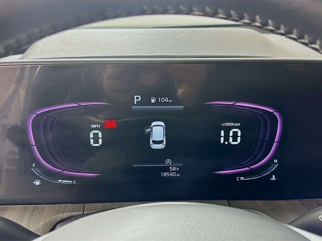 Used 2023 Kia Telluride EX w/ EX Captain's Chair Package image 25