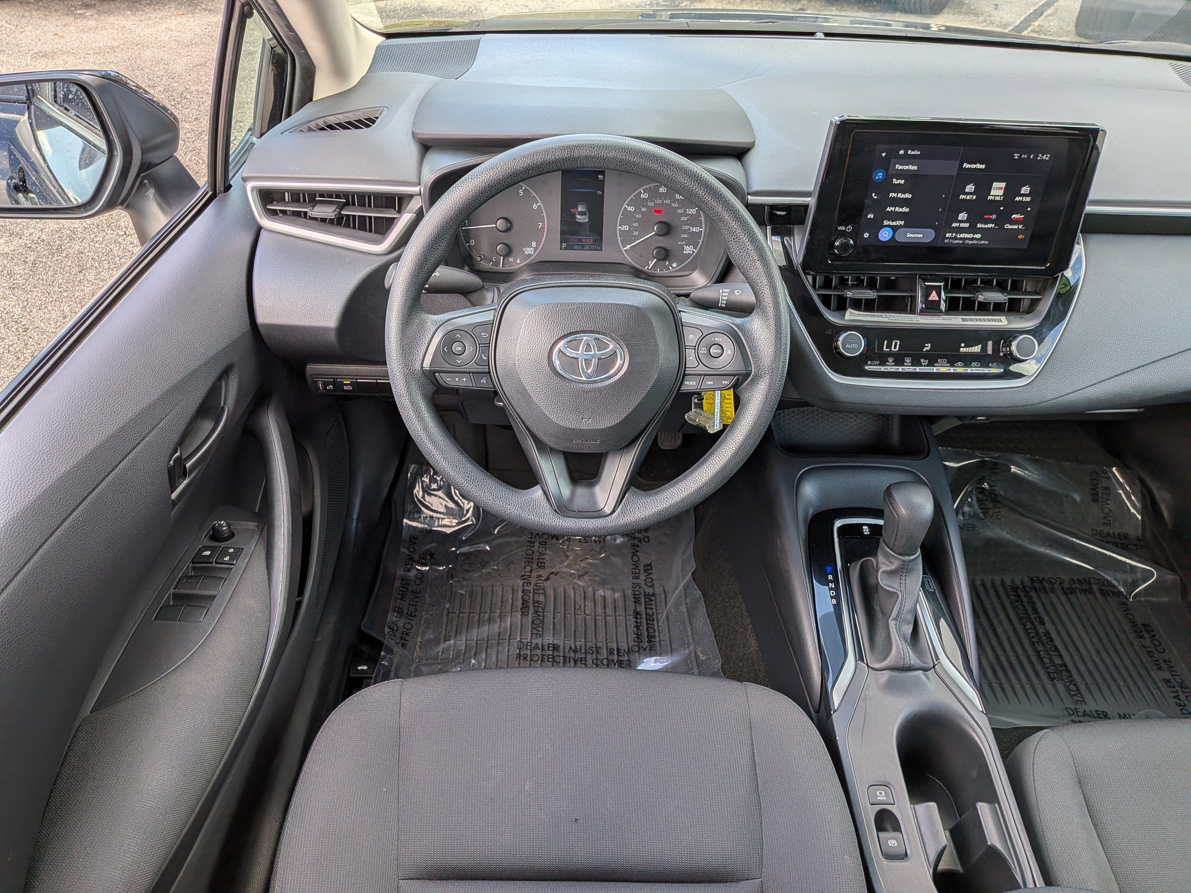 Used 2024 Toyota Corolla LE image 16