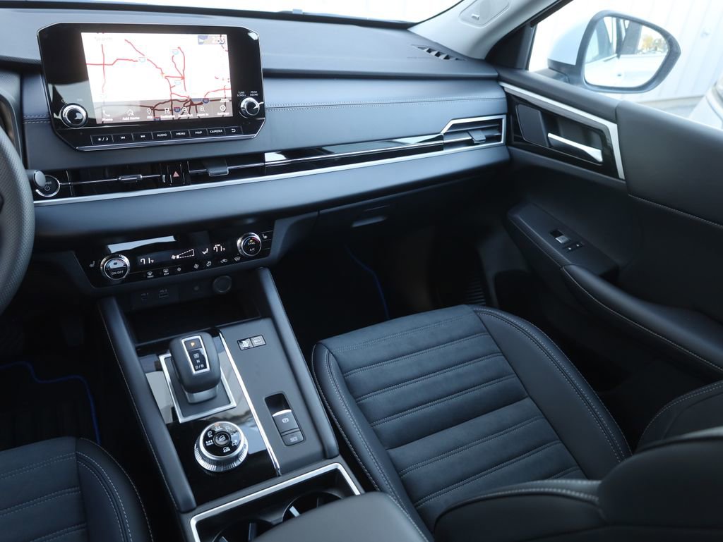 New 2025 Mitsubishi Outlander SE image 19