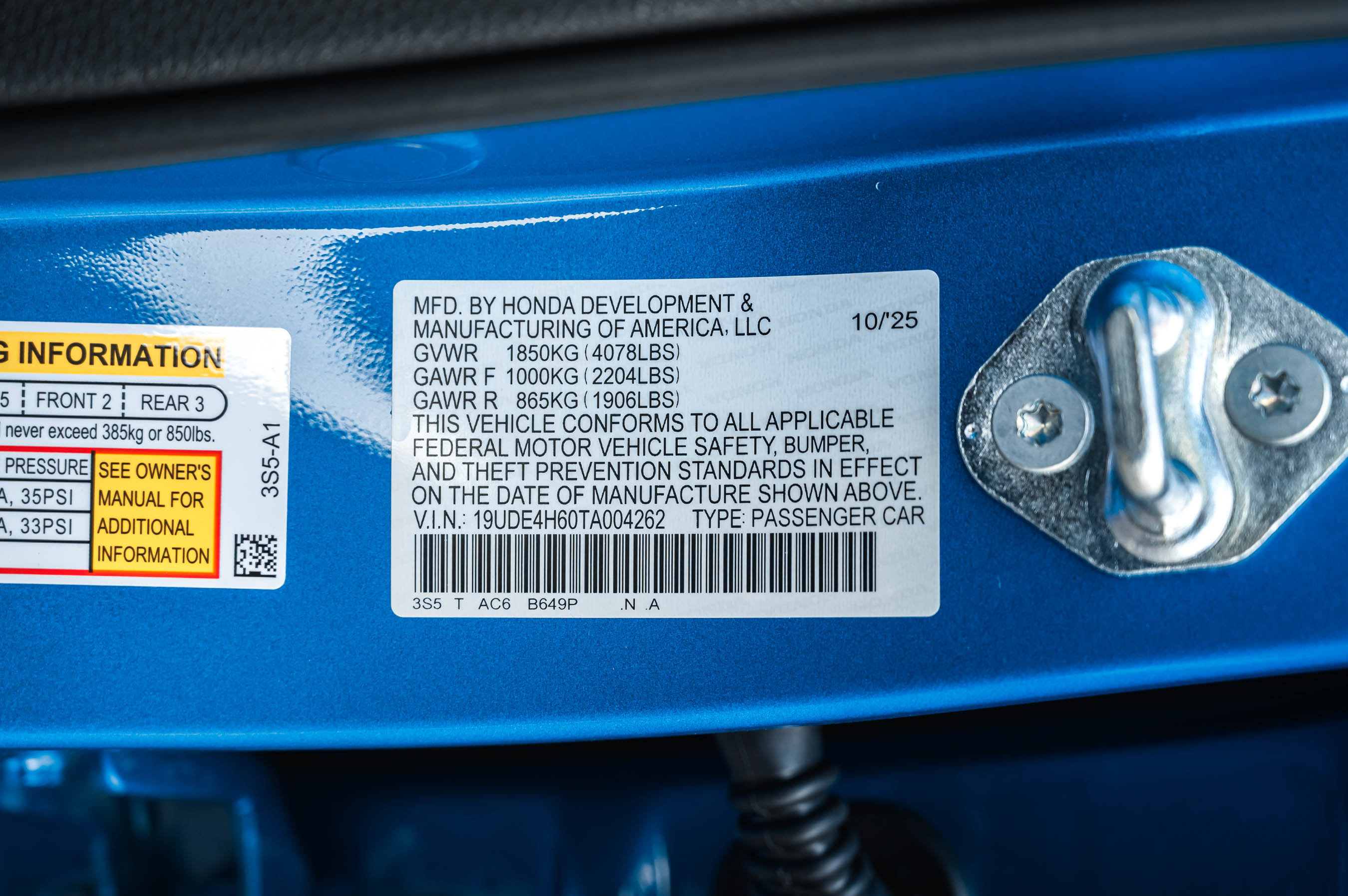 New 2026 Acura Integra A-Spec FWD image 32