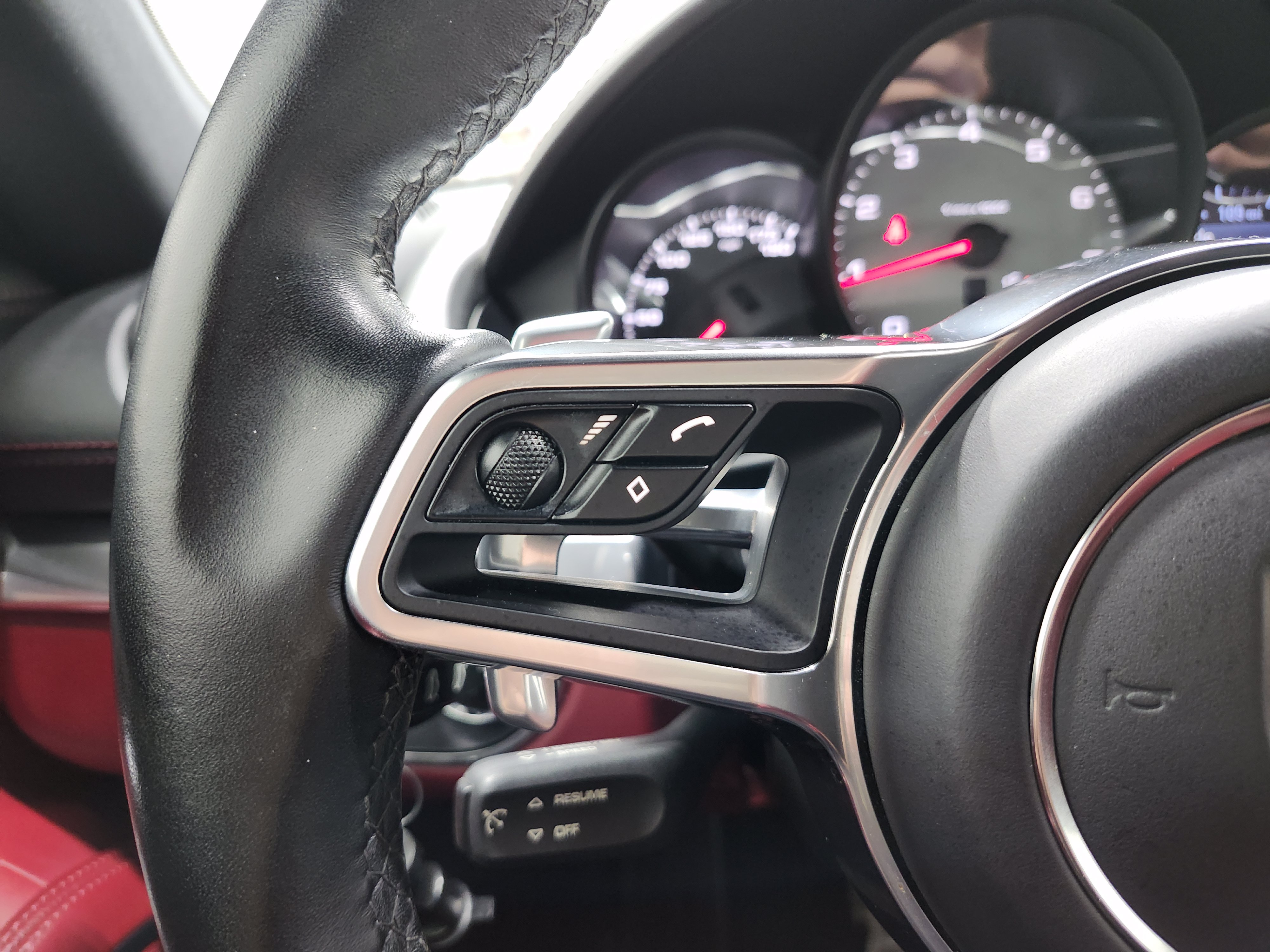Used 2017 Porsche 718 Cayman S RWD image 32