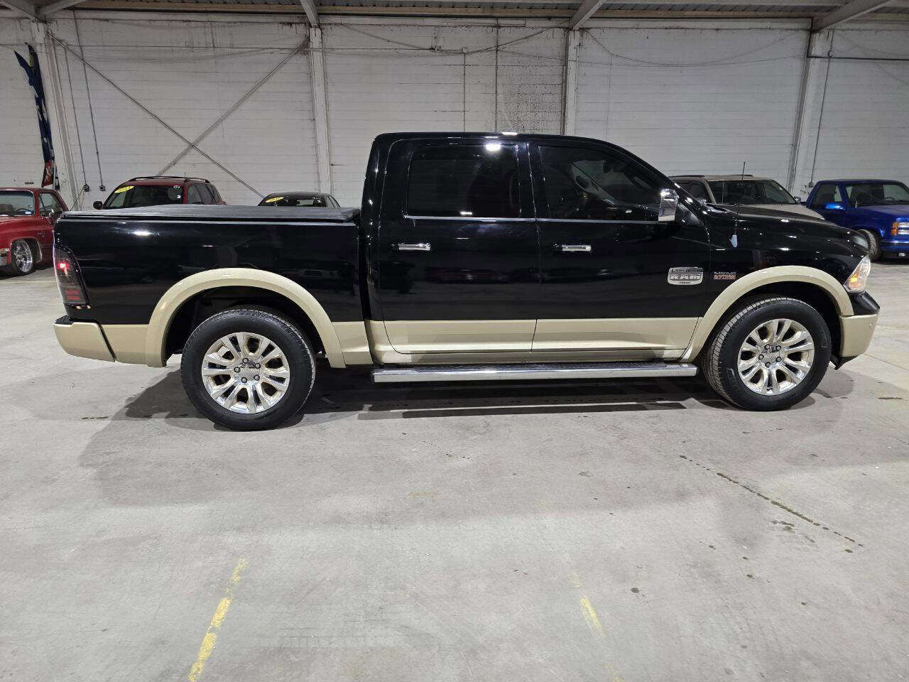 Used 2014 RAM 1500 Laramie Longhorn w/ Convenience Group image 17