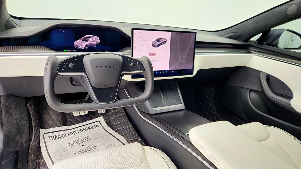 Used 2021 Tesla Model S Plaid image 12