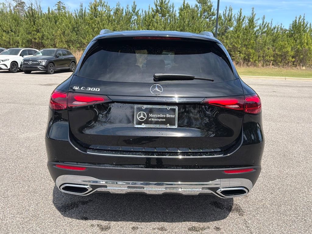 Used 2026 Mercedes-Benz GLC 300 image 11