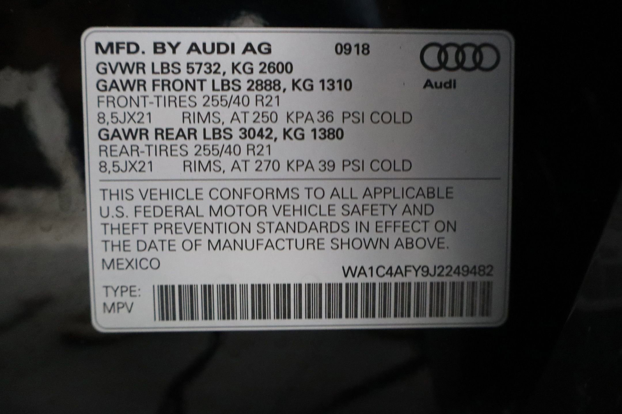 Used 2018 Audi SQ5 Prestige w/ Prestige Package image 34