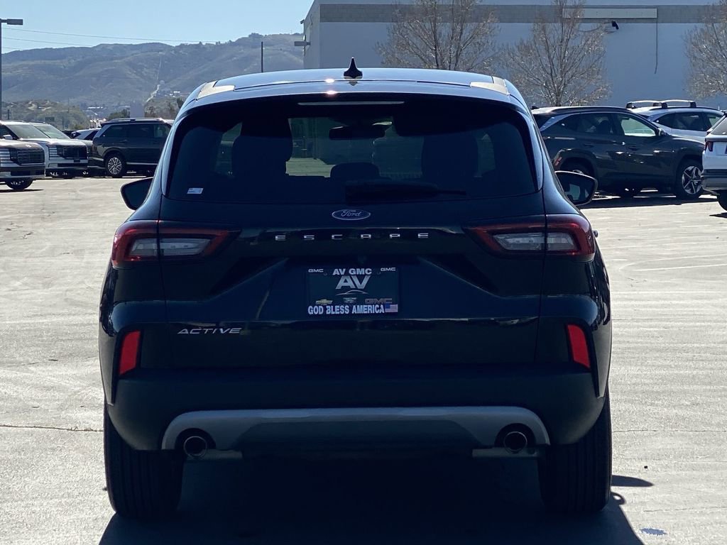 Used 2023 Ford Escape Active image 14