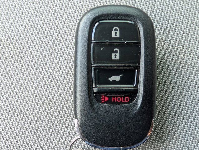 Used 2023 Honda Pilot LX image 27