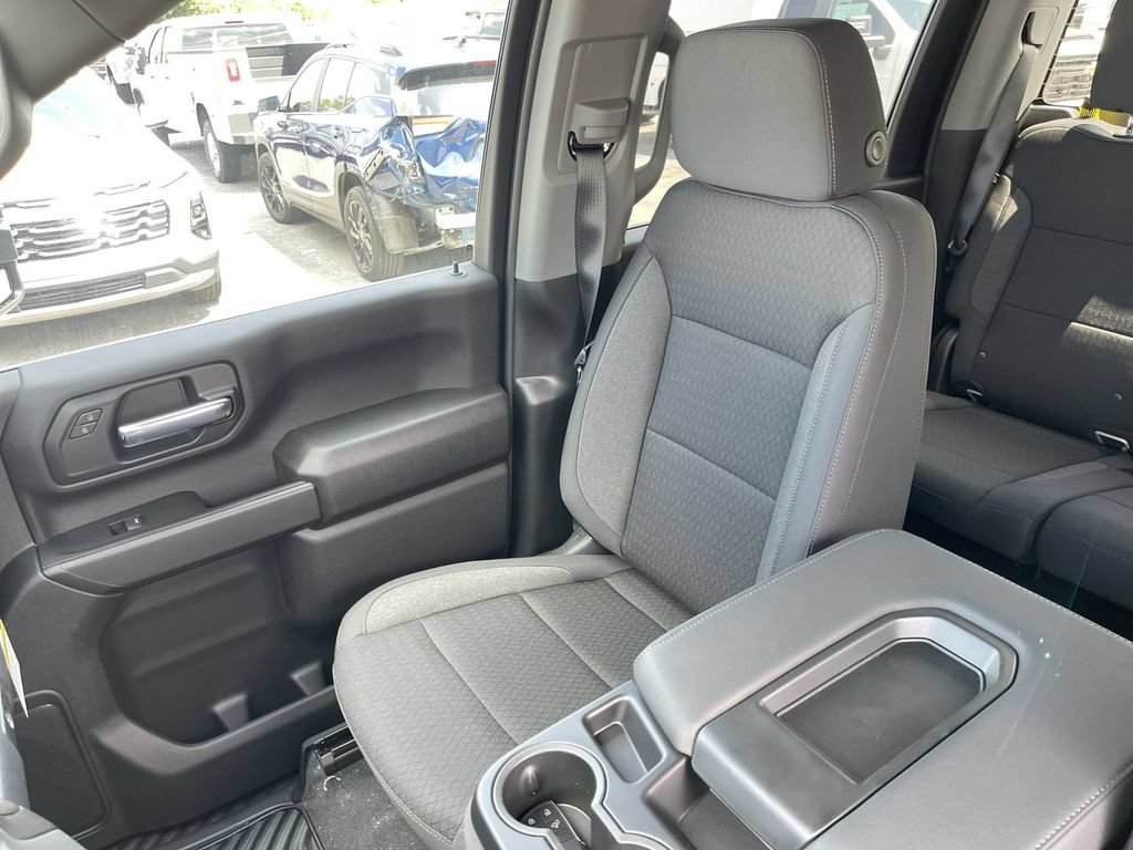 New 2026 Chevrolet Silverado 2500 Custom w/ Custom Value Package AWD/4WD image 23