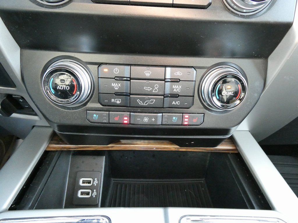 Used 2019 Ford F150 Lariat w/ Equipment Group 502A Luxury image 30