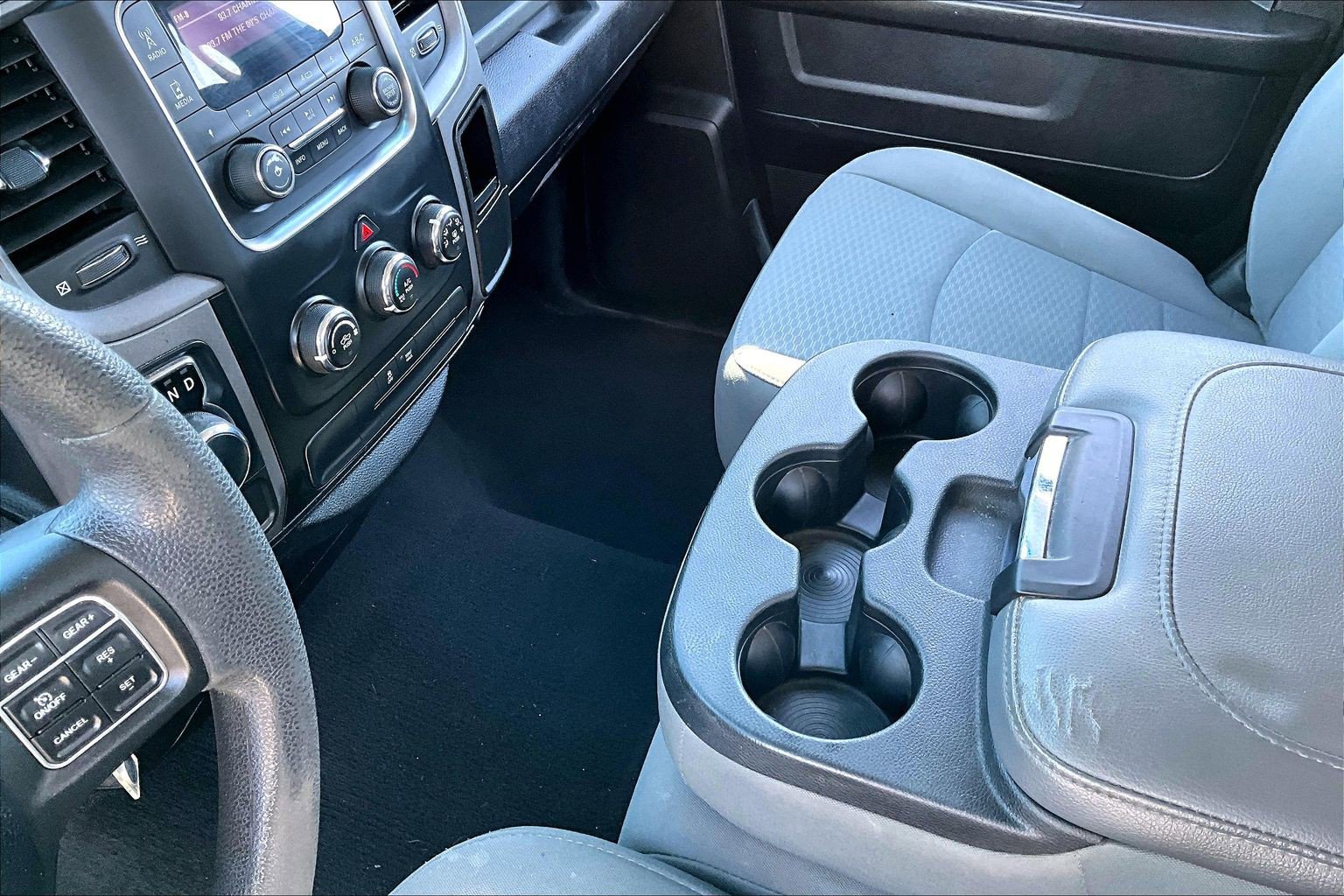 Used 2018 RAM 1500 Express RWD image 19