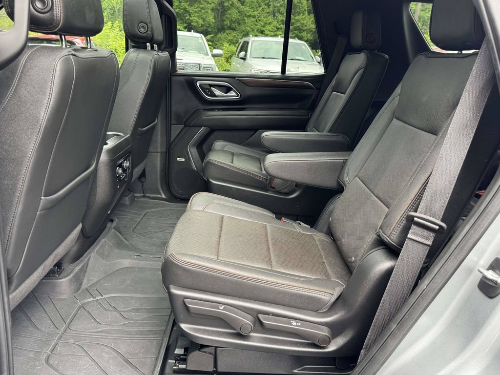 Used 2024 Chevrolet Tahoe High Country w/ Premium Package AWD/4WD image 19