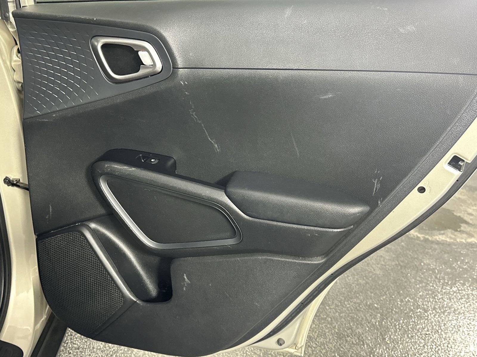 Used 2020 Kia Soul EX image 35