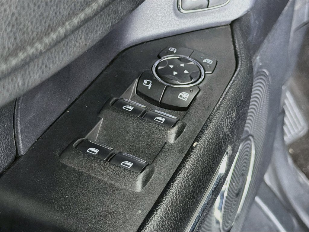 Used 2020 Ford Expedition Max XLT w/ Equipment Group 202A RWD image 23