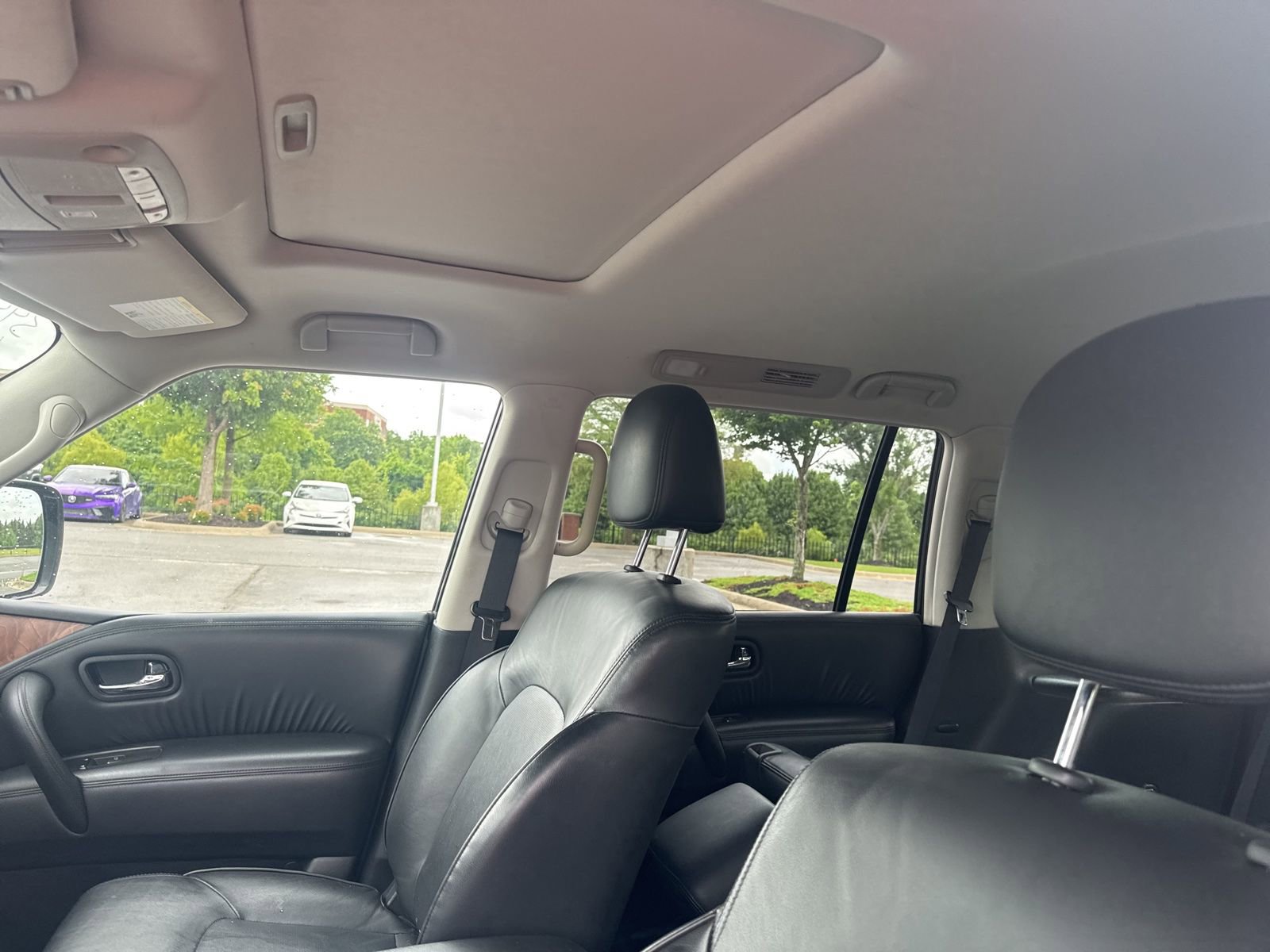 Used 2022 Nissan Armada SL w/ Captain's Chairs Package AWD/4WD image 15