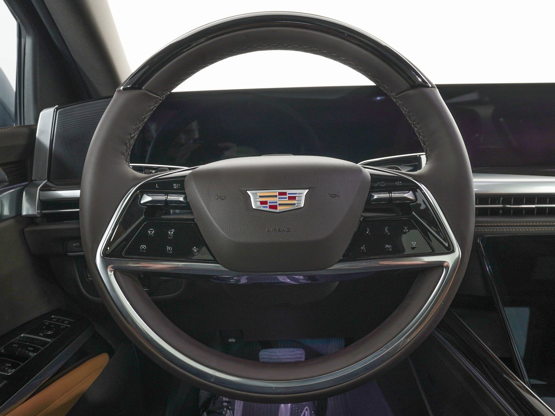 Used 2026 Cadillac Escalade Luxury w/ LPO, Radiant Package image 21