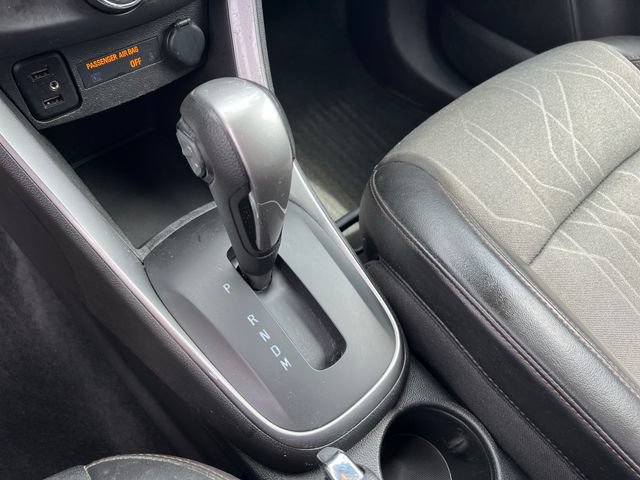 Used 2020 Chevrolet Trax LT w/ LT Convenience Package AWD/4WD image 23