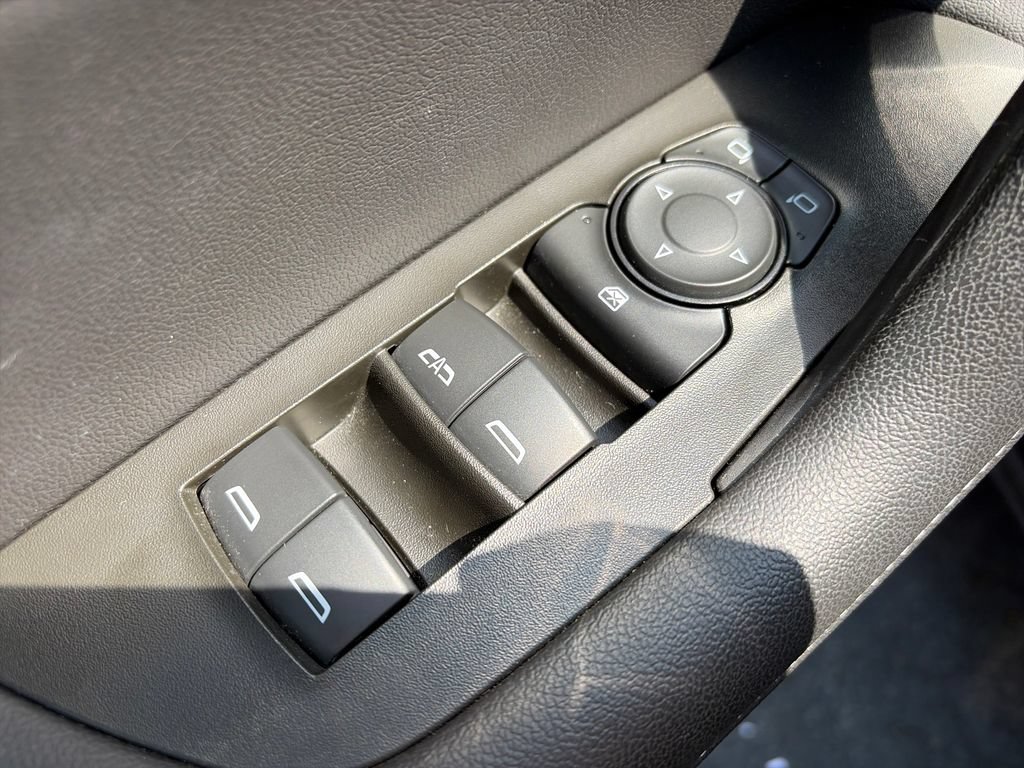 Used 2023 Chevrolet Blazer LT AWD/4WD image 16