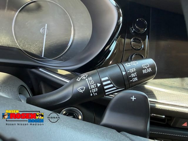 Used 2022 Buick Envision Preferred FWD image 17