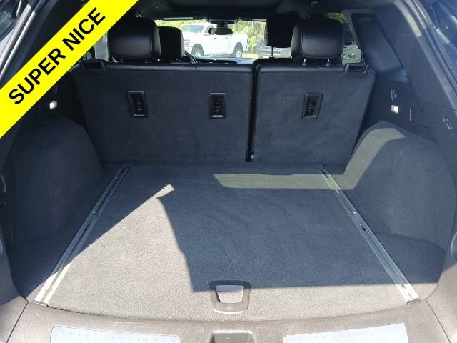 Used 2020 Cadillac XT5 Sportv w/ LPO, Floor Liner Package AWD/4WD image 9