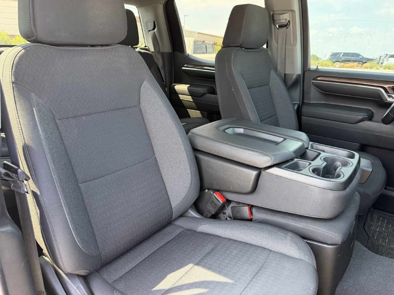 Certified 2024 Chevrolet Silverado 1500 RST w/ LPO, Dark Essentials Package RWD image 25