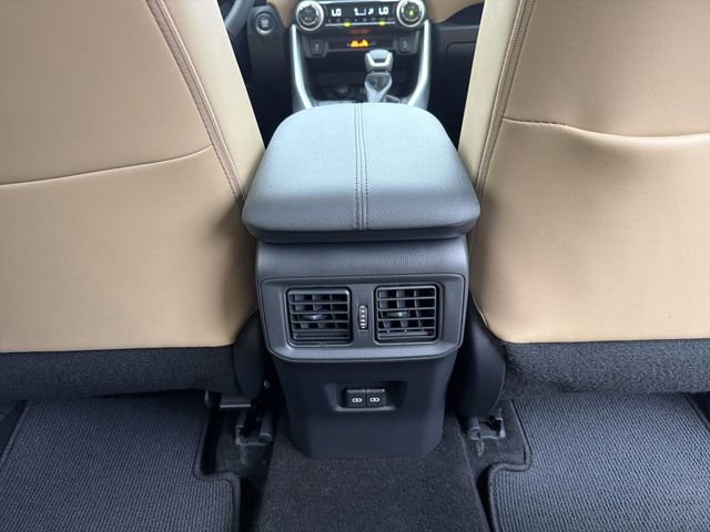 Used 2025 Toyota RAV4 XLE Premium image 21