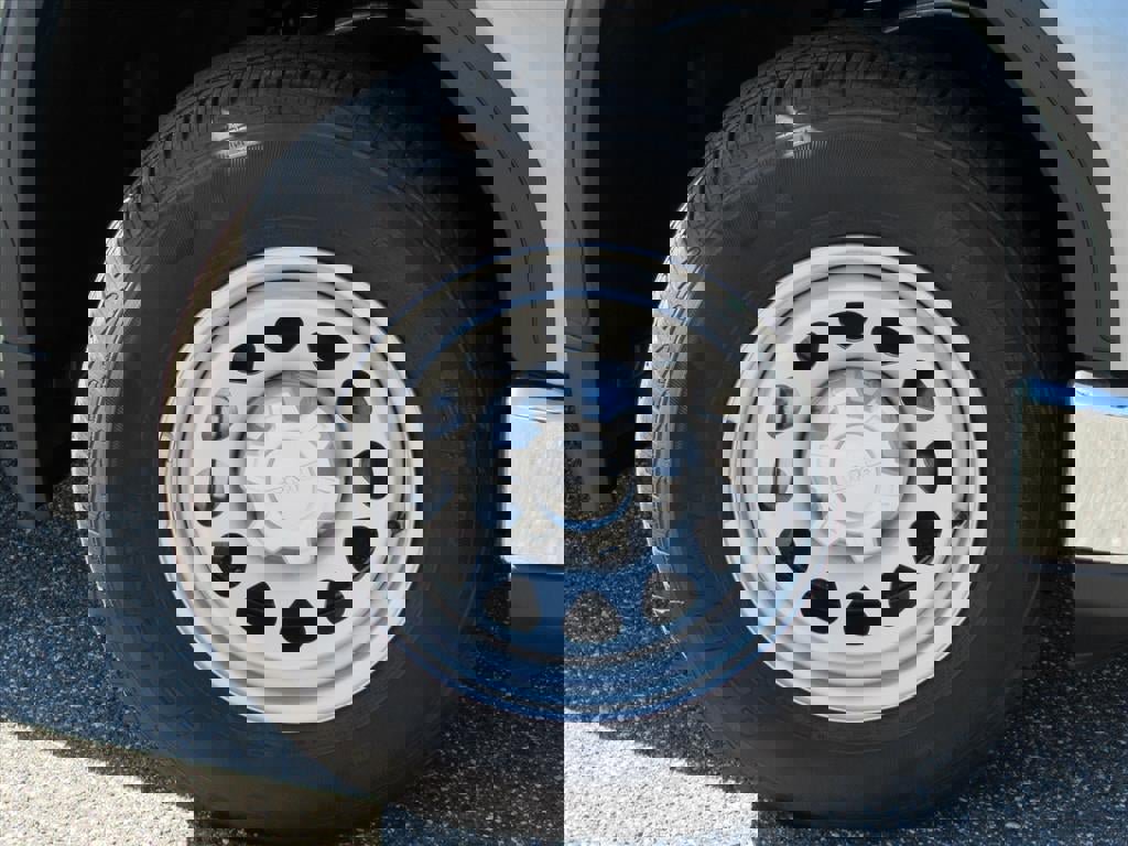 New 2026 GMC Sierra 1500 Pro w/ Pro Value Package image 7