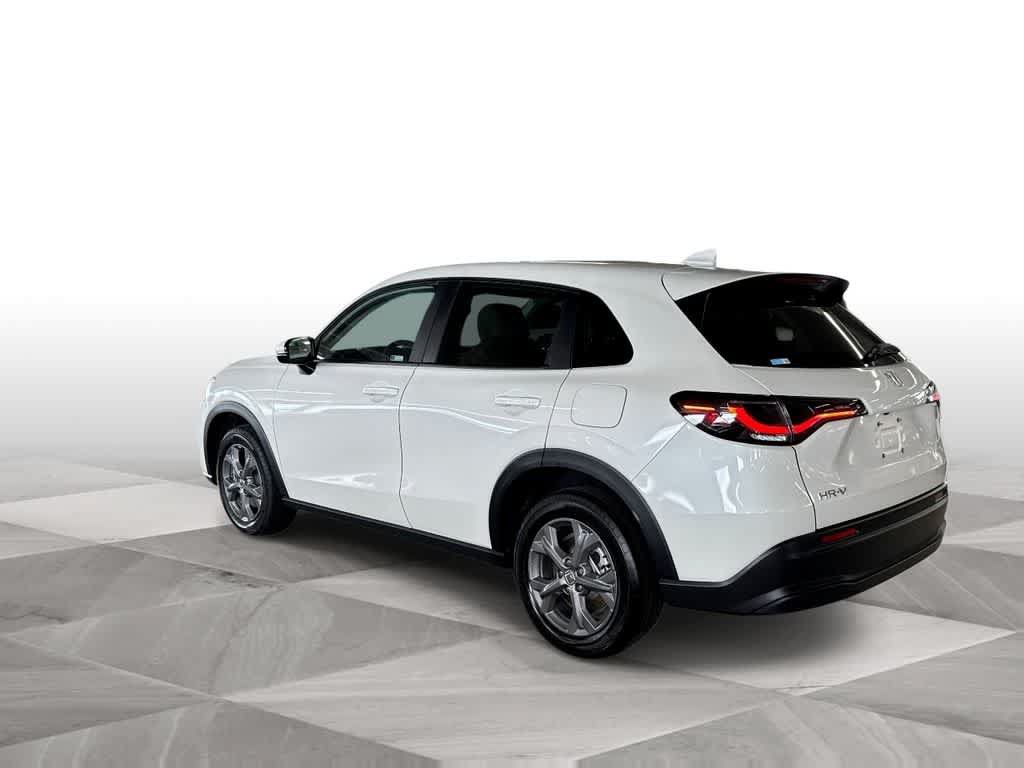 Certified 2026 Honda HR-V LX image 6