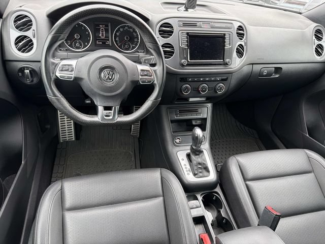 Used 2016 Volkswagen Tiguan R-Line FWD image 6