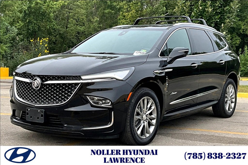 Used 2022 Buick Enclave Avenir w/ Avenir Technology Package